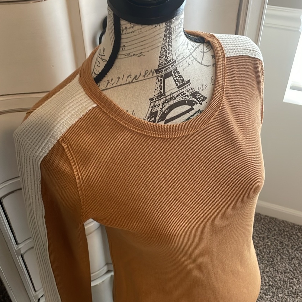 We the Free Free People Tasha Thermal Ochre Combo Waffle Knit Snap Cuff Top - Picture 4 of 12